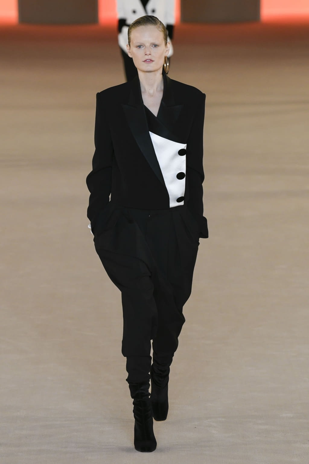 Fashion Week Paris Fall/Winter 2020 look 72 de la collection Balmain womenswear