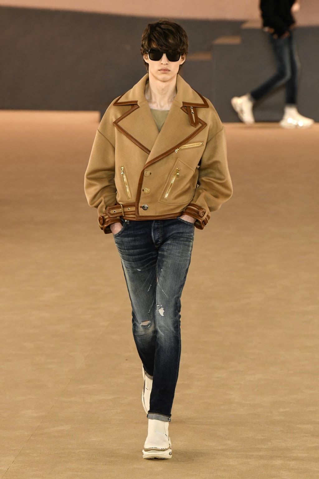 Fashion Week Paris Fall/Winter 2020 look 29 de la collection Balmain menswear