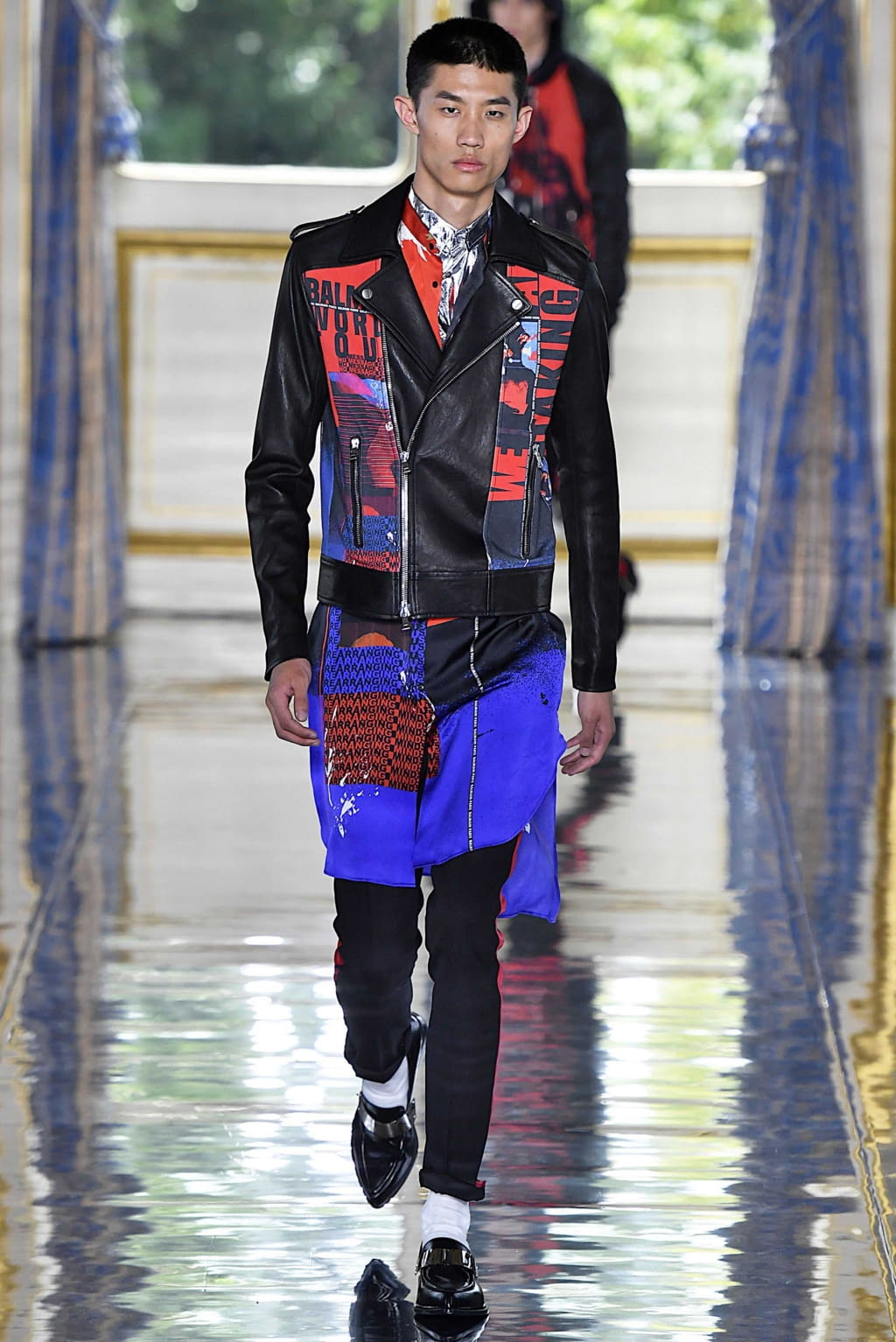 Fashion Week Paris Spring/Summer 2019 look 63 from the Balmain collection 男装