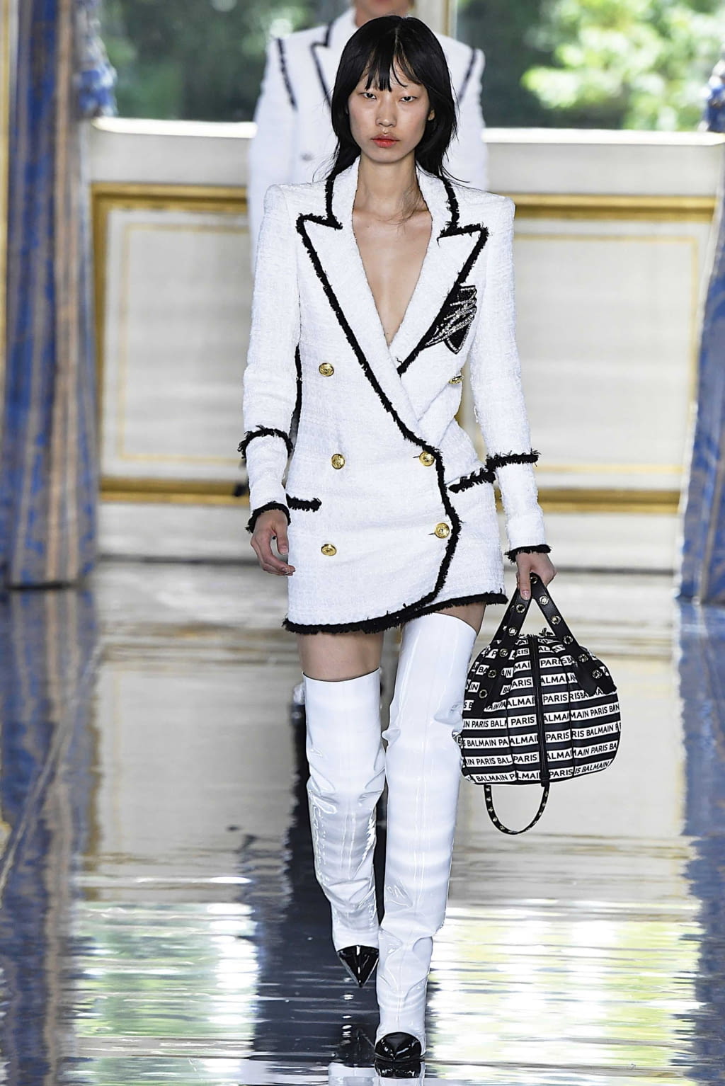 Fashion Week Paris Spring/Summer 2019 look 92 from the Balmain collection 男装