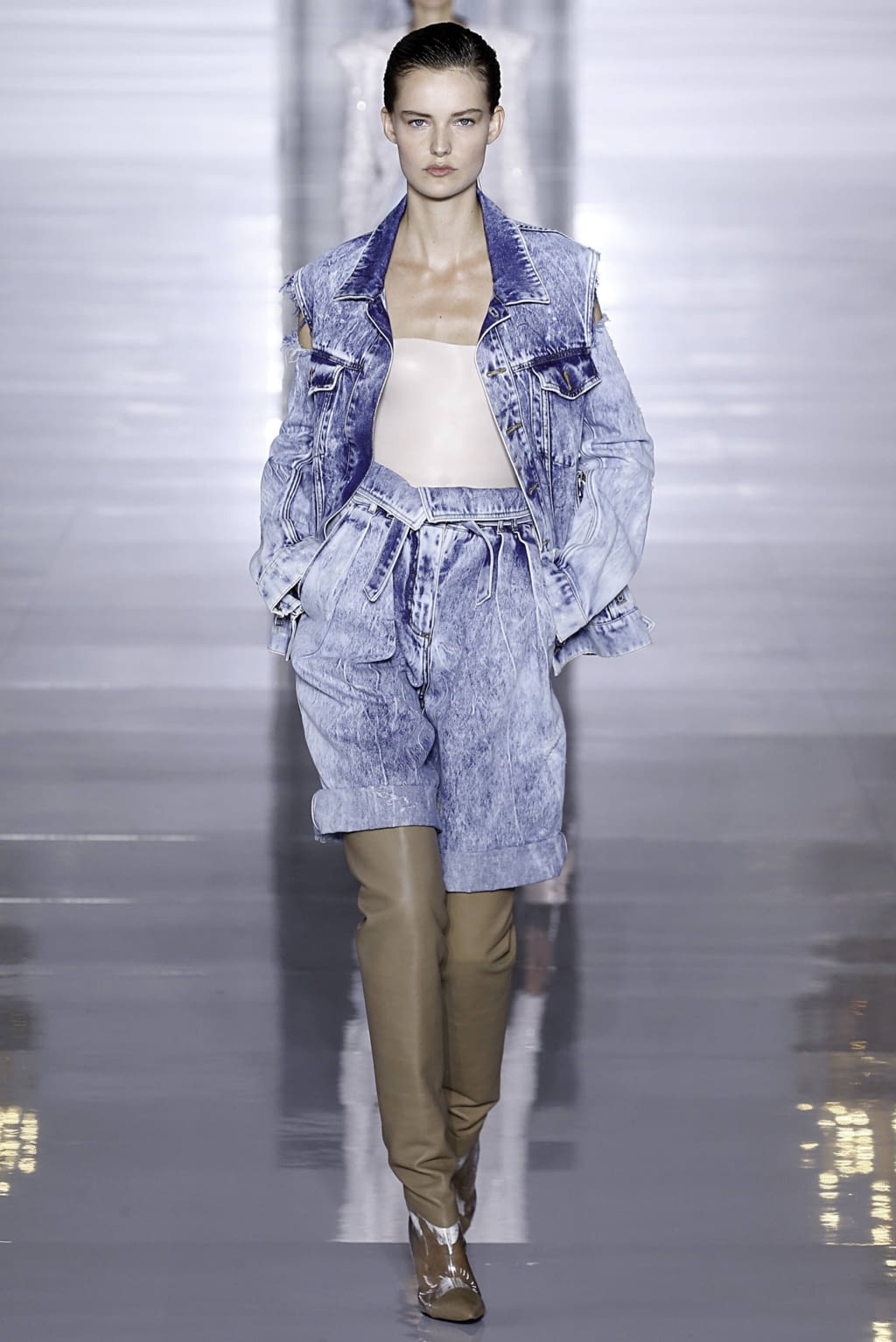 Fashion Week Paris Spring/Summer 2019 look 34 from the Balmain collection womenswear