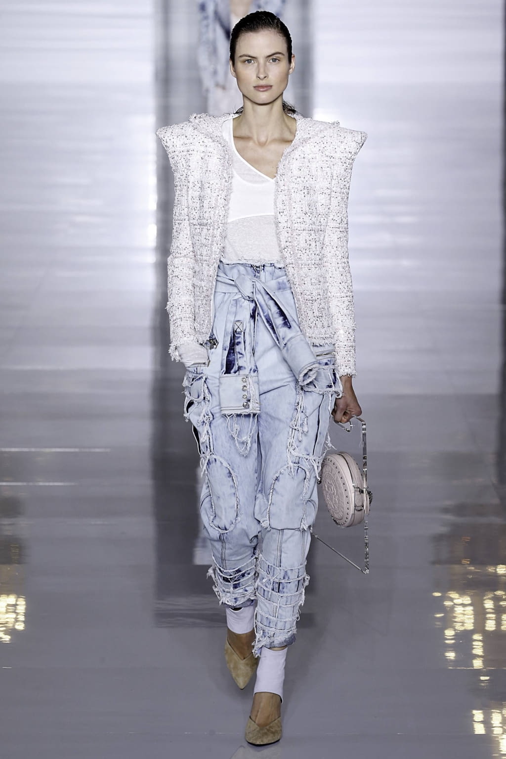 Fashion Week Paris Spring/Summer 2019 look 35 from the Balmain collection 女装
