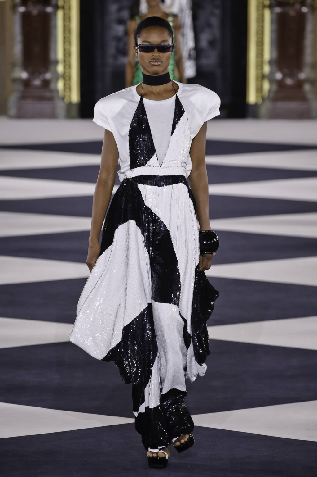 Fashion Week Paris Spring/Summer 2020 look 19 de la collection Balmain womenswear