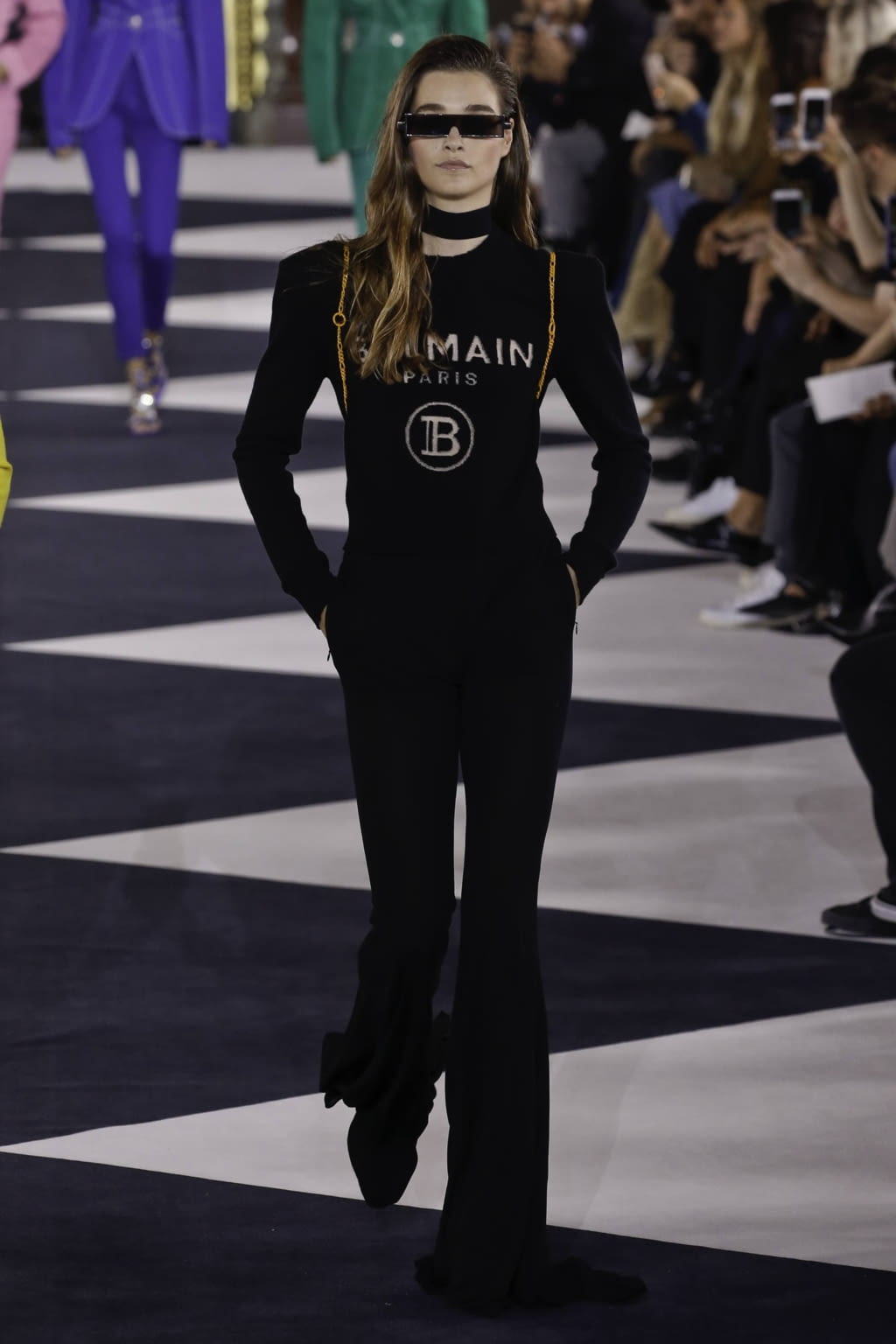 Fashion Week Paris Spring/Summer 2020 look 39 from the Balmain collection 女装