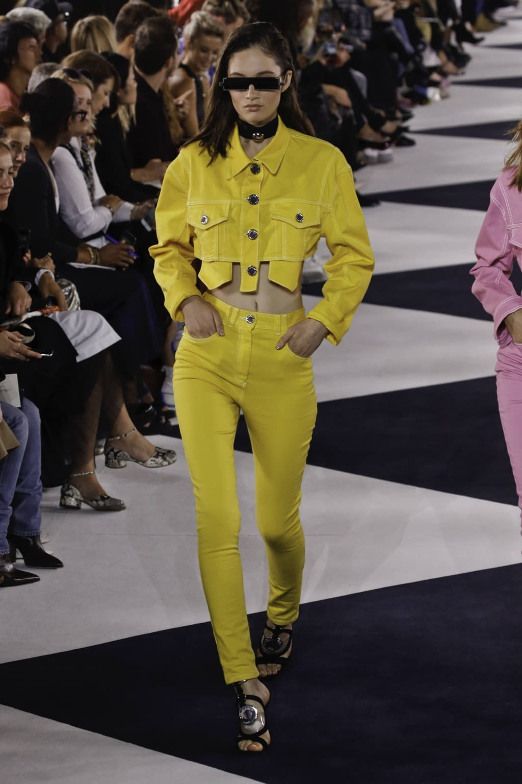 Fashion Week Paris Spring/Summer 2020 look 44 from the Balmain collection 女装