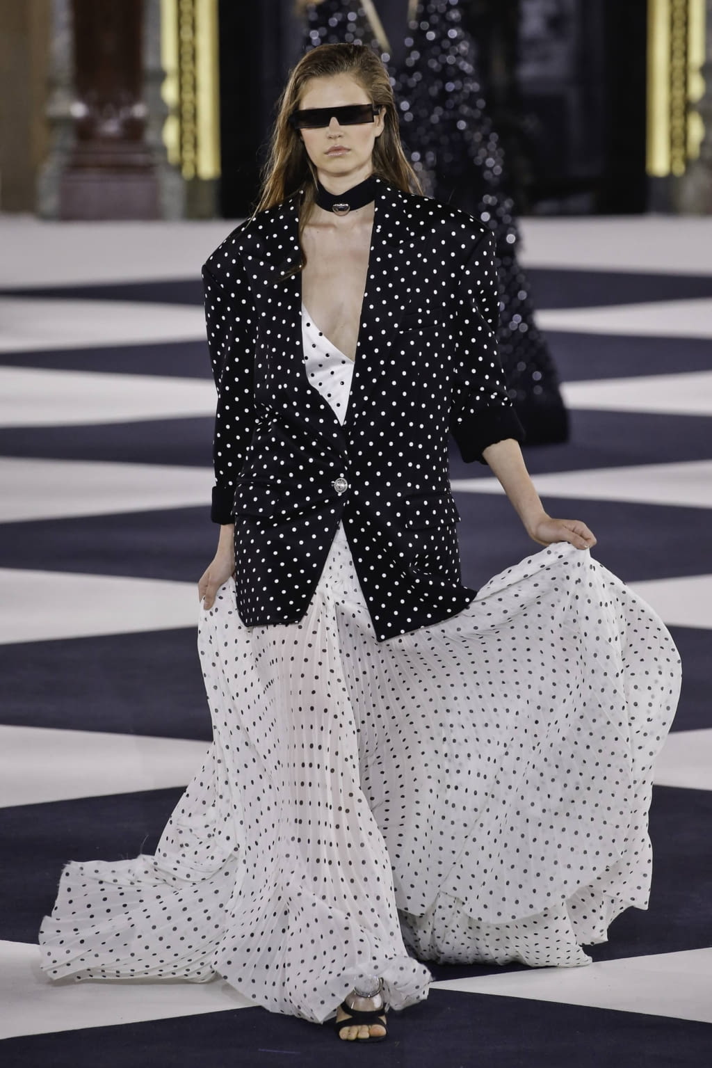 Fashion Week Paris Spring/Summer 2020 look 88 from the Balmain collection 女装