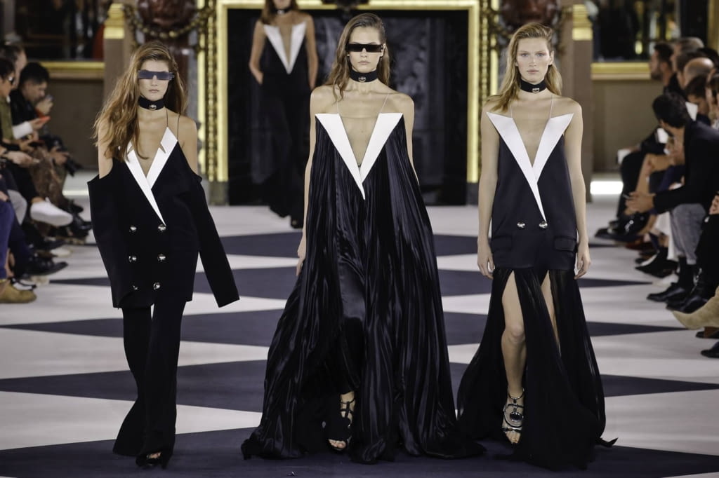 Fashion Week Paris Spring/Summer 2020 look 102 from the Balmain collection 女装