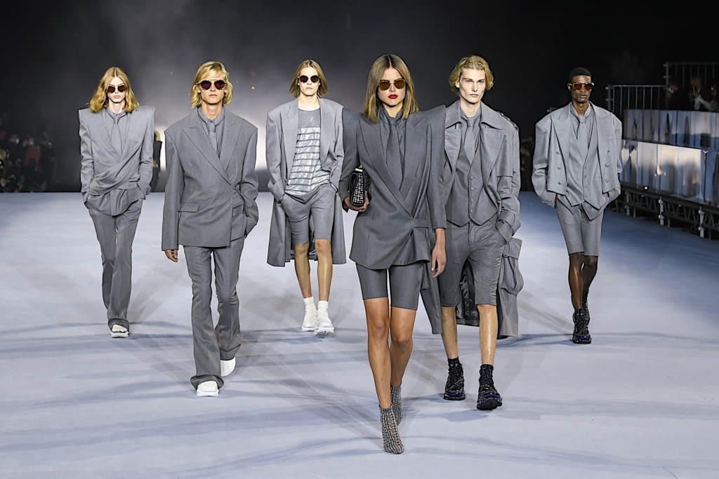 Fashion Week Paris Spring/Summer 2021 look 11 de la collection Balmain womenswear