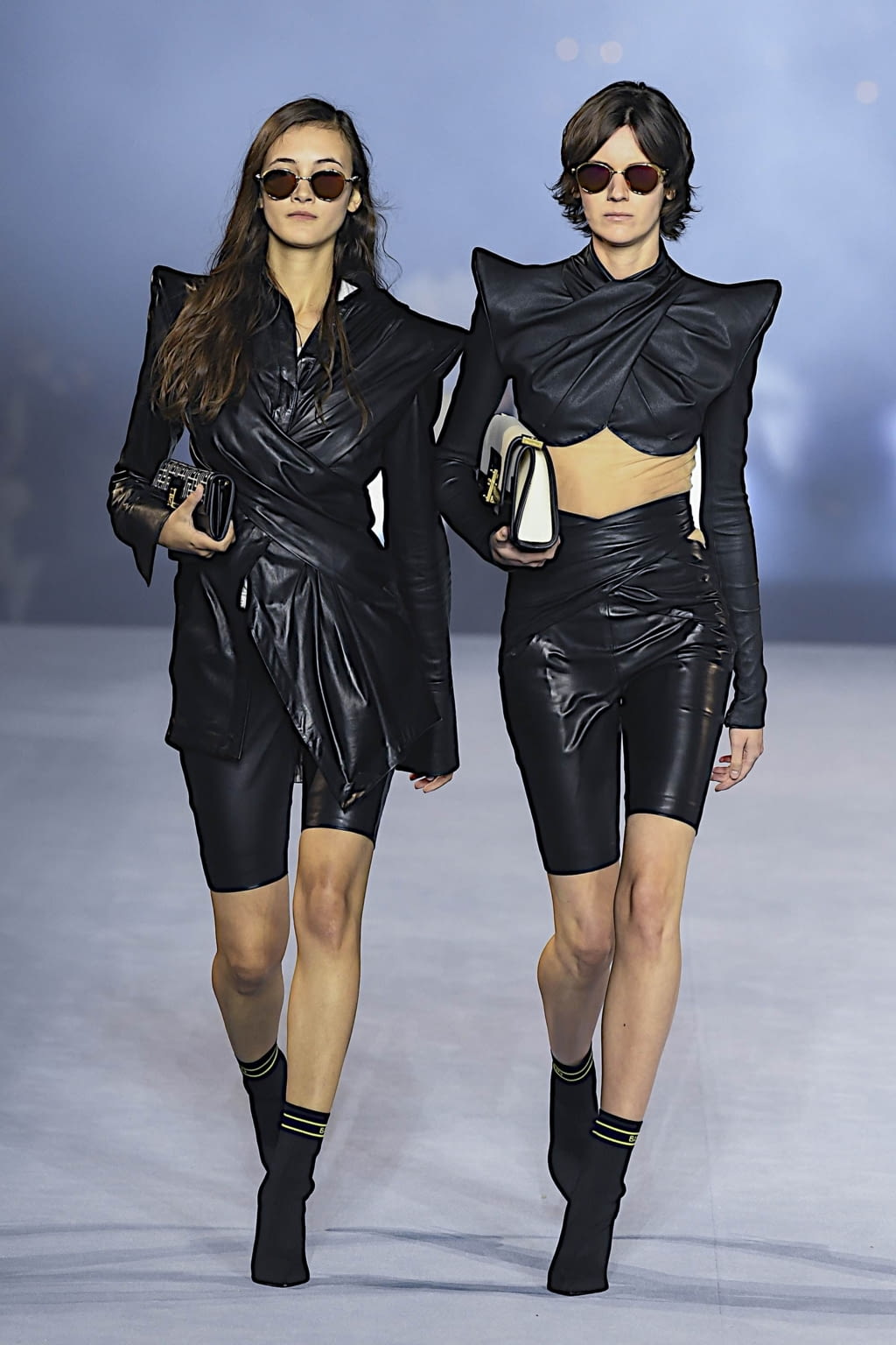 Fashion Week Paris Spring/Summer 2021 look 86 from the Balmain collection womenswear