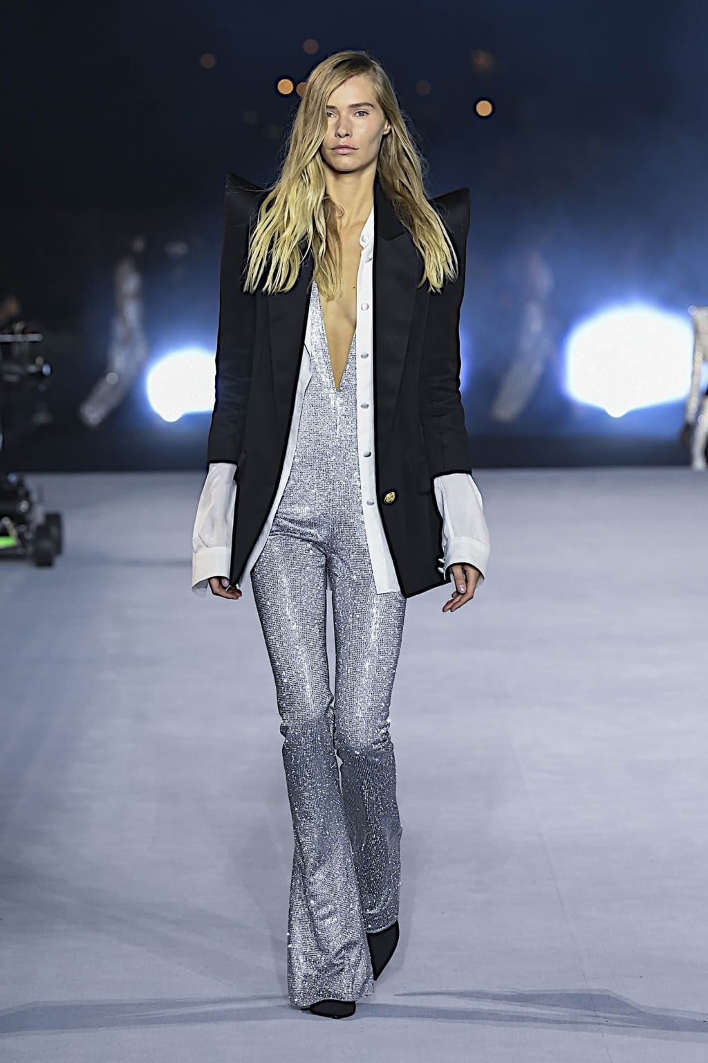 Fashion Week Paris Spring/Summer 2021 look 93 from the Balmain collection womenswear