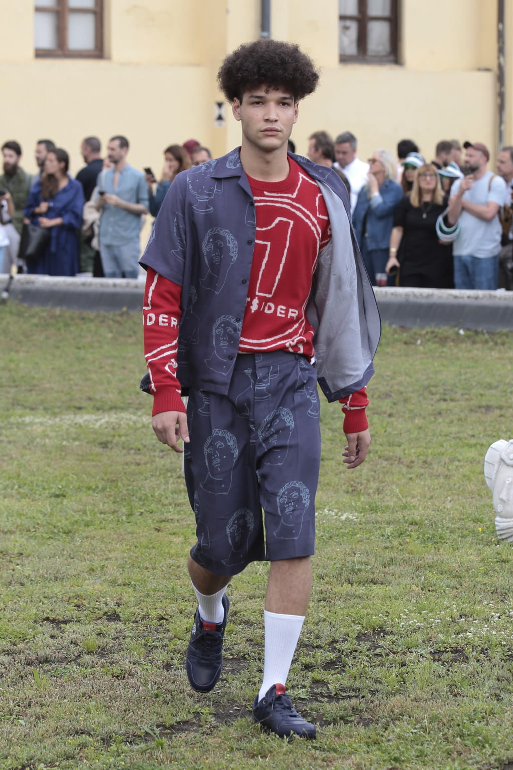 Fashion Week Florence Spring/Summer 2019 look 14 from the Band of Outsiders collection menswear