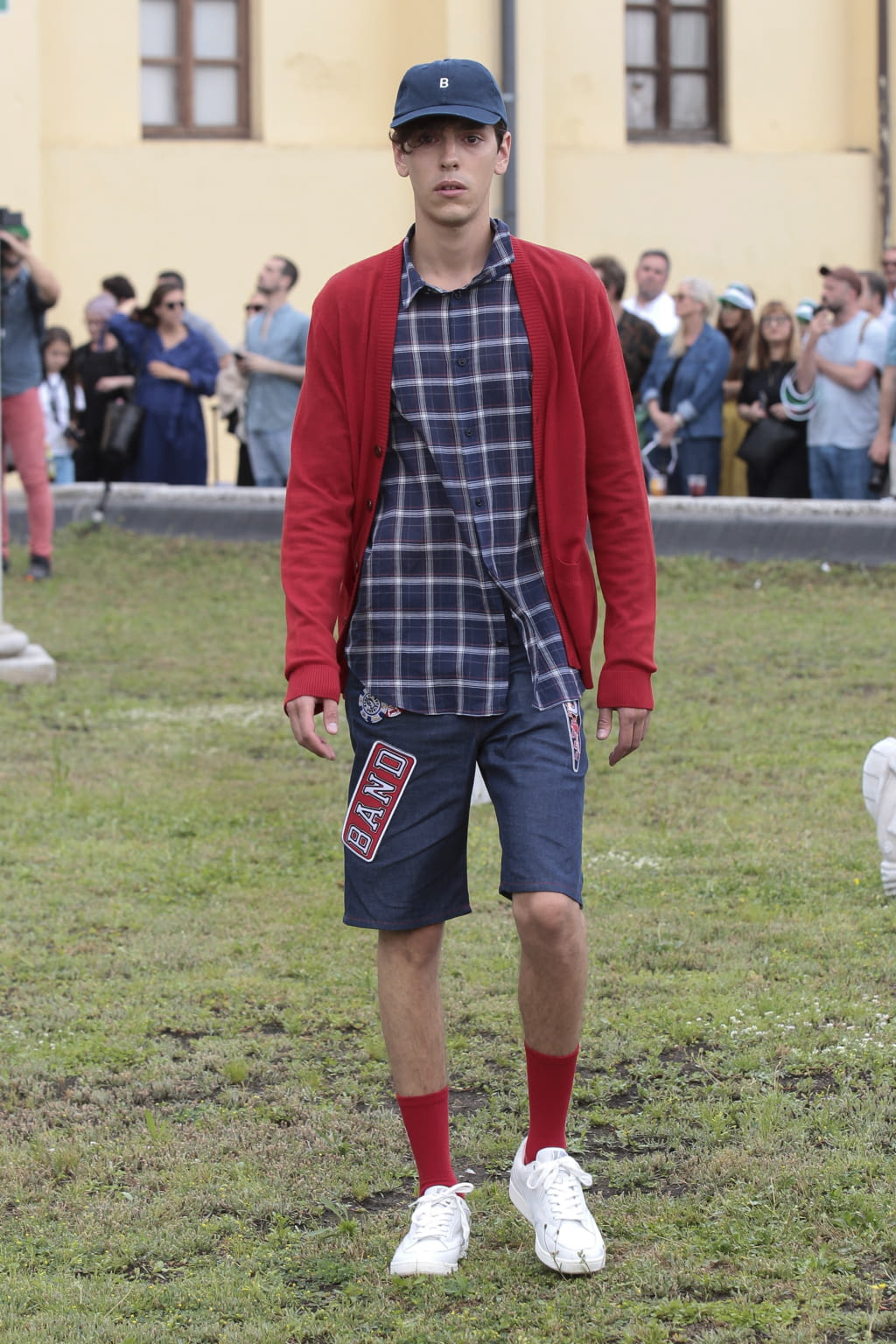 Fashion Week Florence Spring/Summer 2019 look 16 from the Band of Outsiders collection 男装