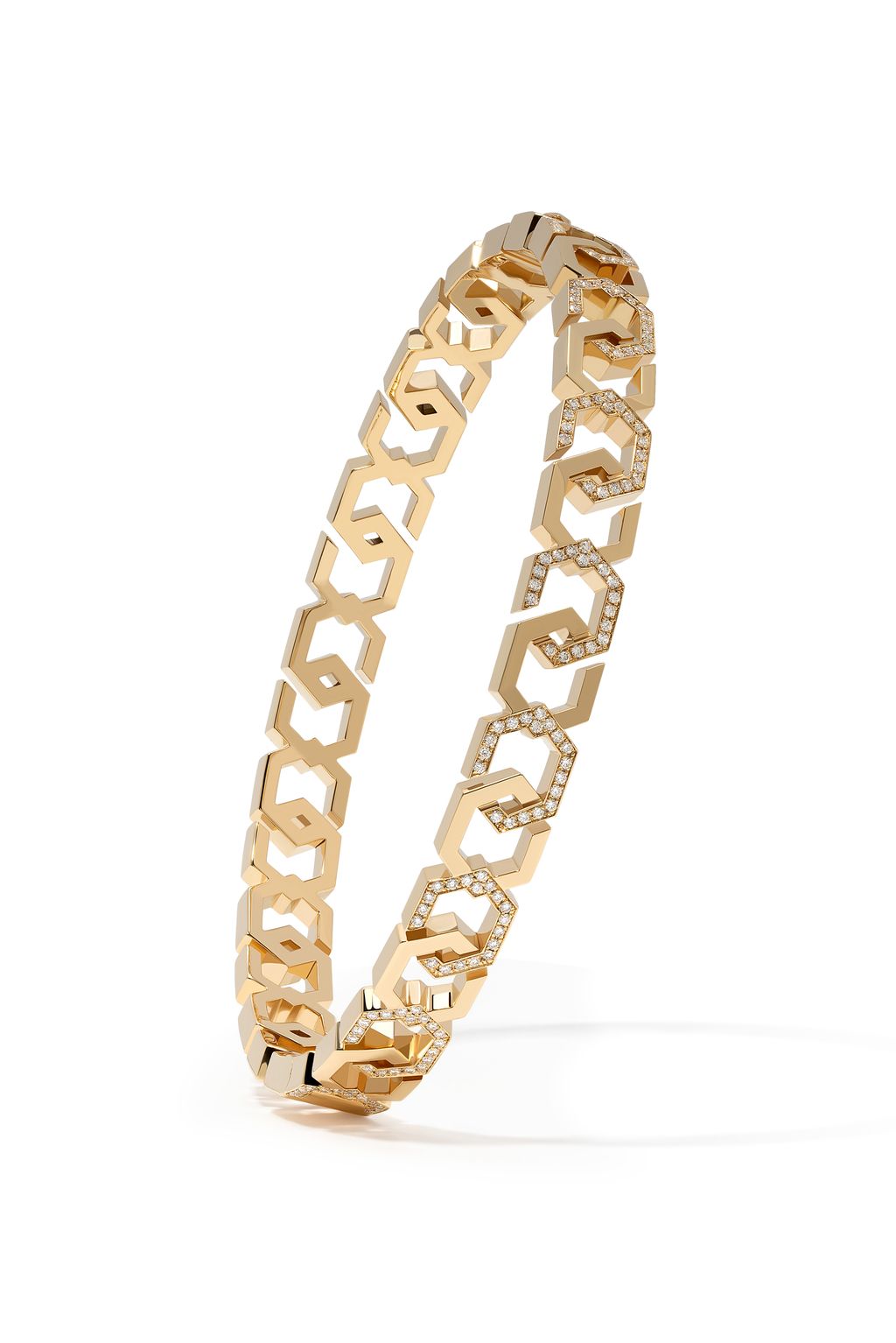 Fashion Week Paris Spring/Summer 2024 look 92 de la collection Saudi 100 womenswear accessories