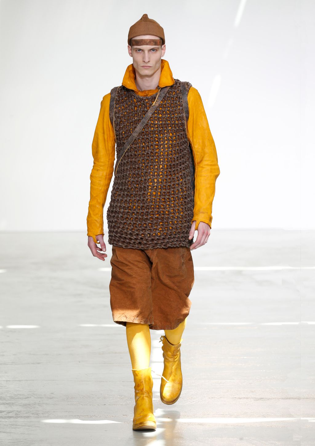 Fashion Week Paris Spring/Summer 2017 look 15 from the Boris Bidjan Saberi collection menswear