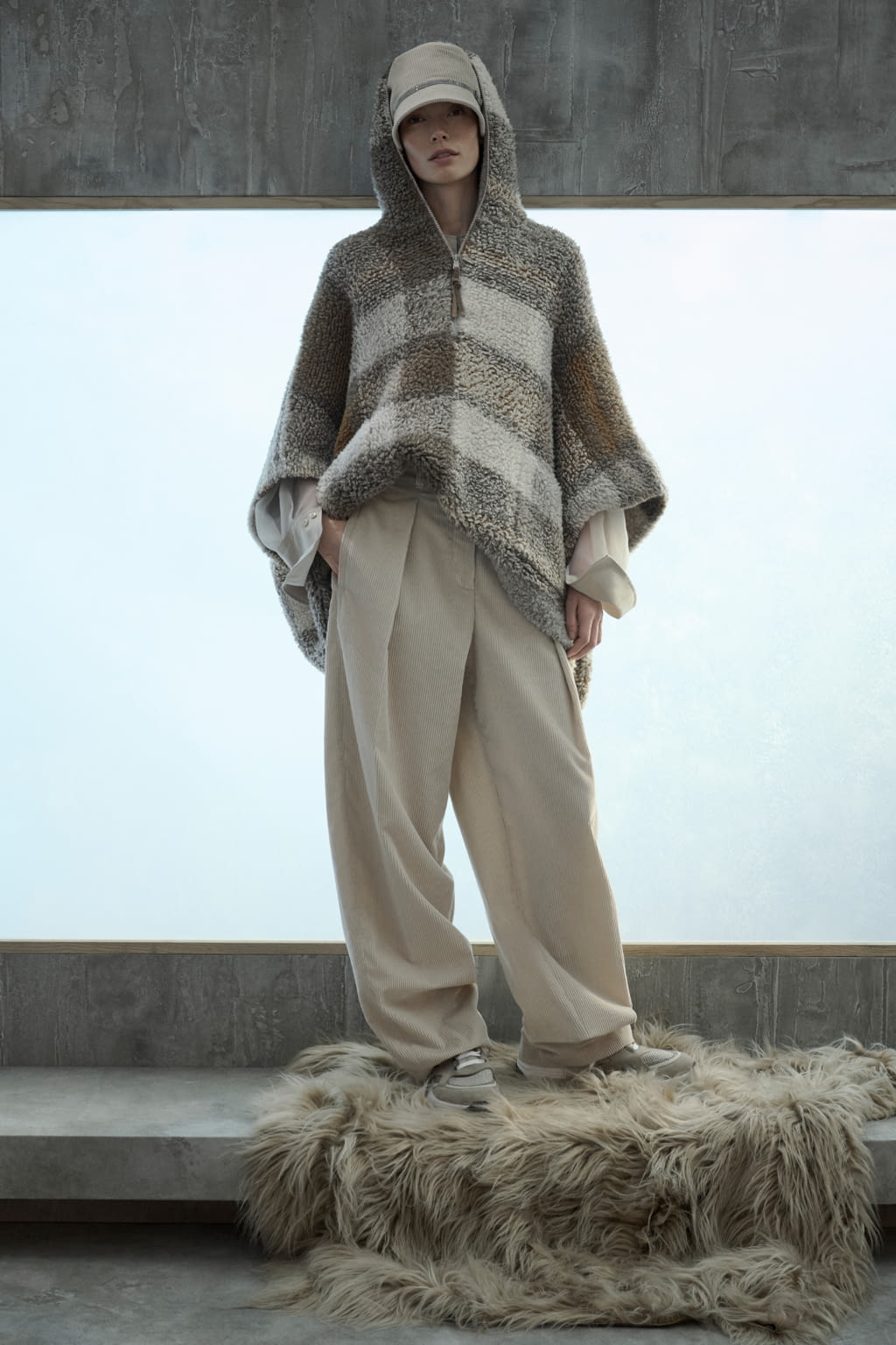 Fashion Week Milan Fall/Winter 2022 look 3 from the Brunello Cucinelli collection 女装