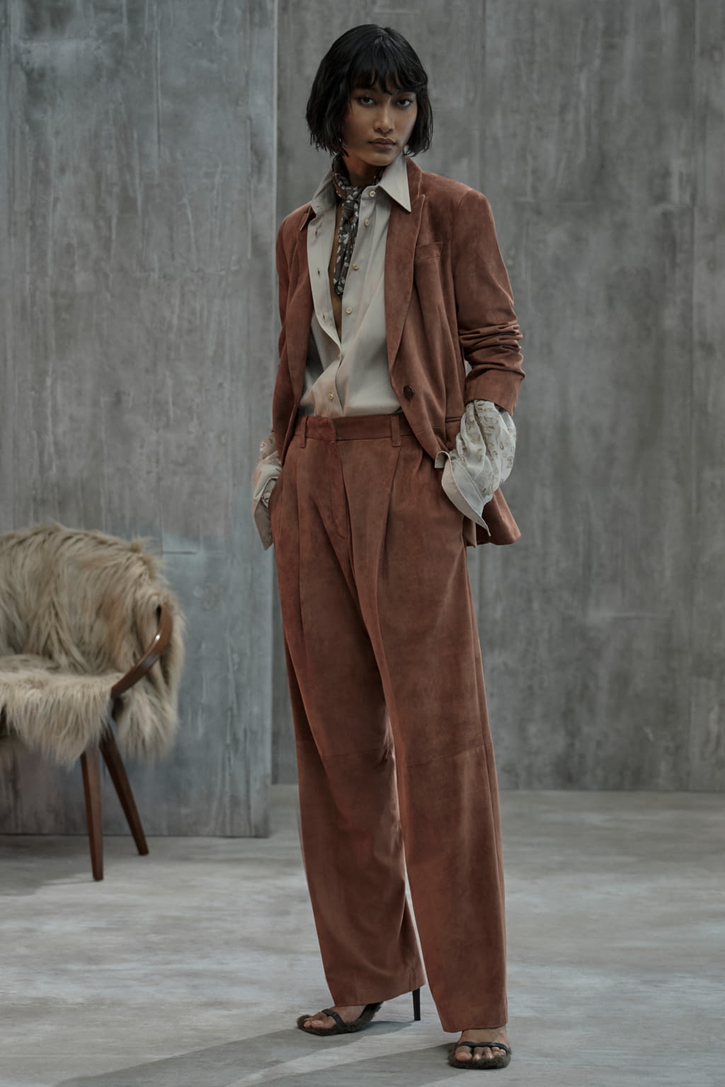 Fashion Week Milan Fall/Winter 2022 look 6 from the Brunello Cucinelli collection womenswear