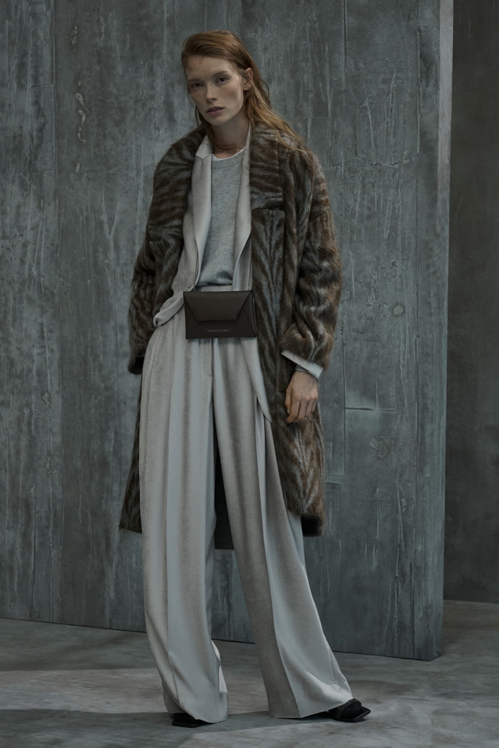 Fashion Week Milan Fall/Winter 2022 look 11 from the Brunello Cucinelli collection 女装