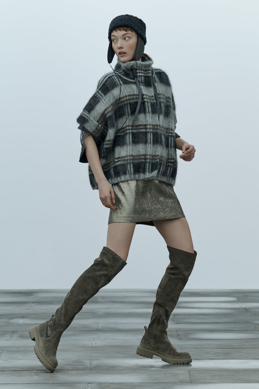 Fashion Week Milan Fall/Winter 2022 look 17 from the Brunello Cucinelli collection 女装
