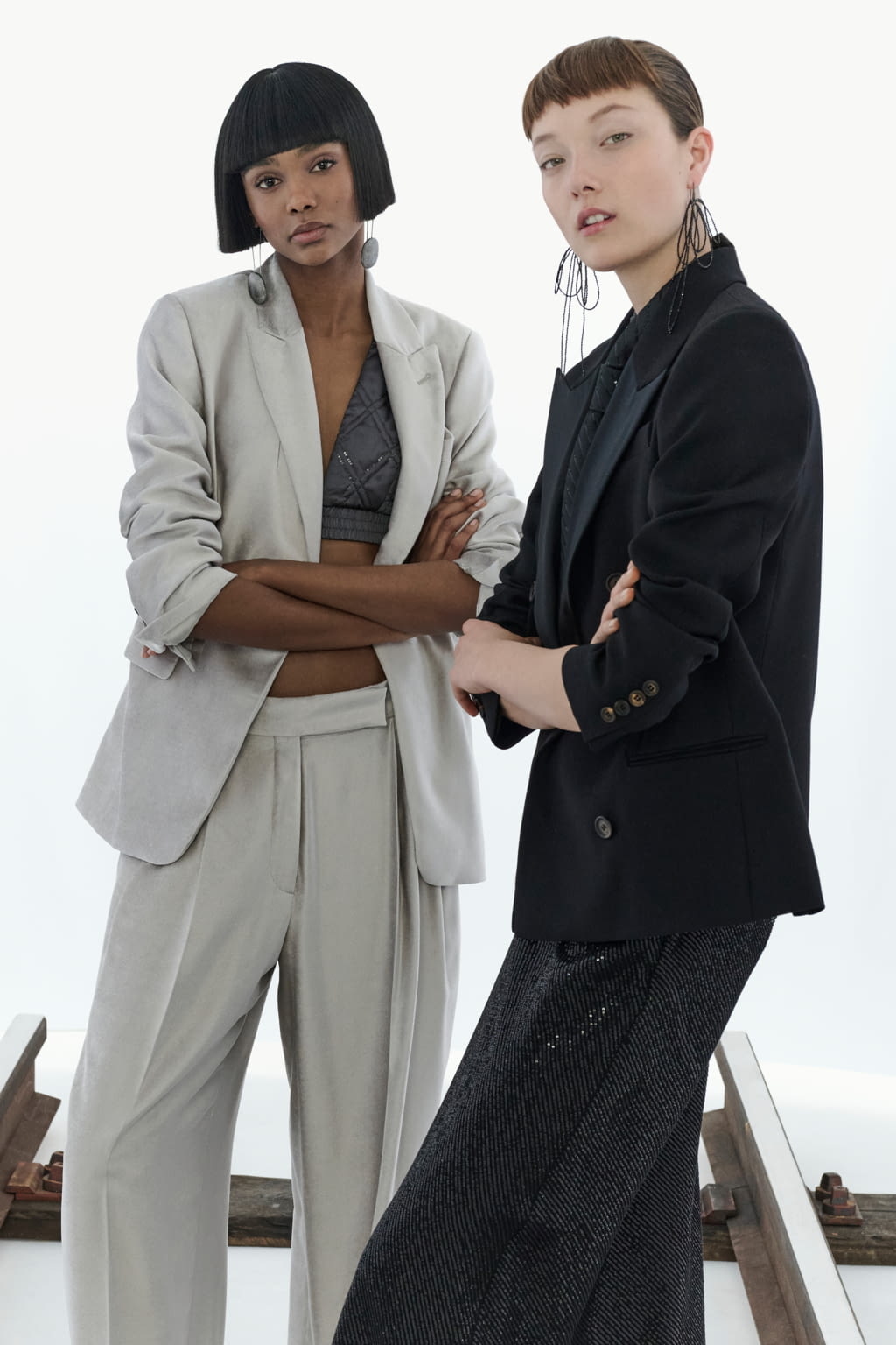 Fashion Week Milan Fall/Winter 2022 look 34 de la collection Brunello Cucinelli womenswear