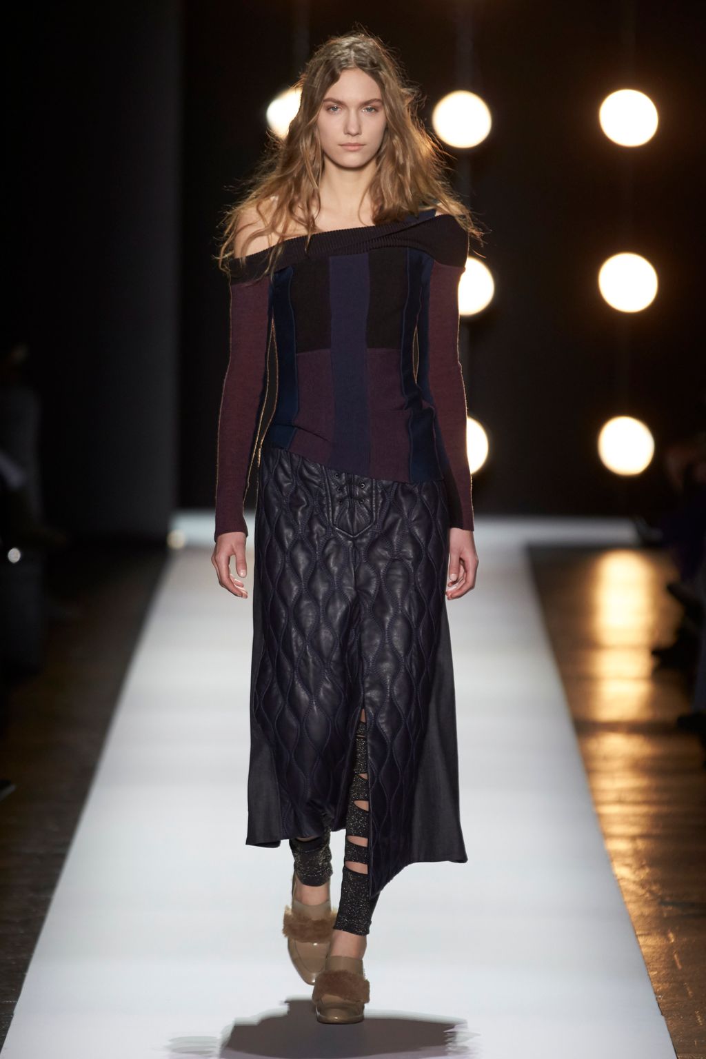 Fashion Week New York Fall/Winter 2016 look 13 from the BCBG MAXAZRIA collection womenswear