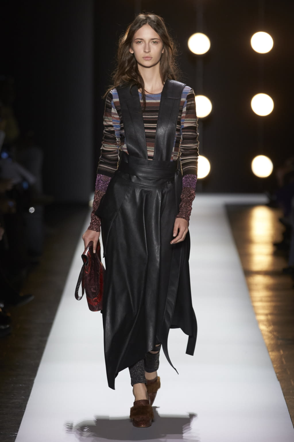 Fashion Week New York Fall/Winter 2016 look 16 from the BCBG MAXAZRIA collection womenswear
