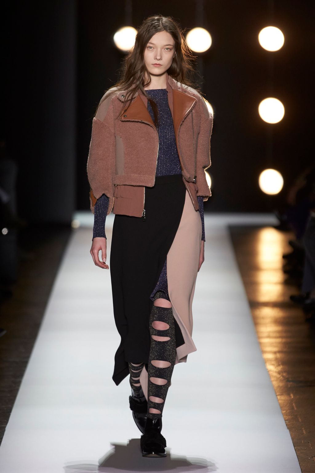 Fashion Week New York Fall/Winter 2016 look 19 from the BCBG MAXAZRIA collection 女装