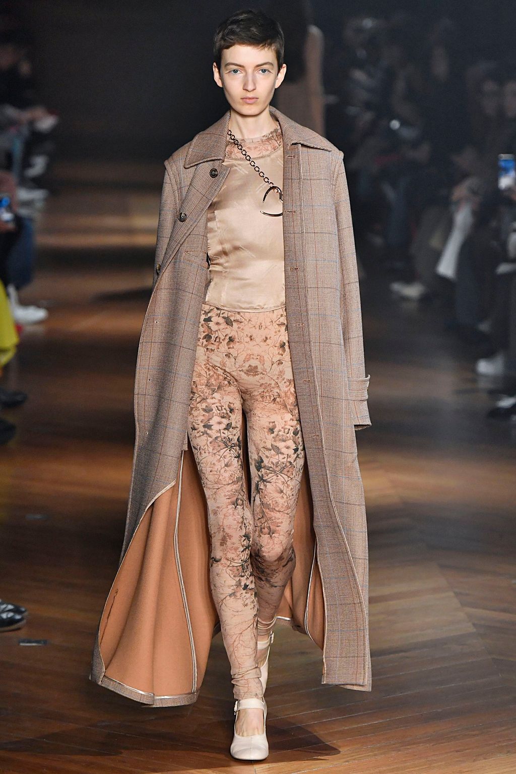 Fashion Week Paris Fall/Winter 2019 look 12 from the Beautiful People collection womenswear