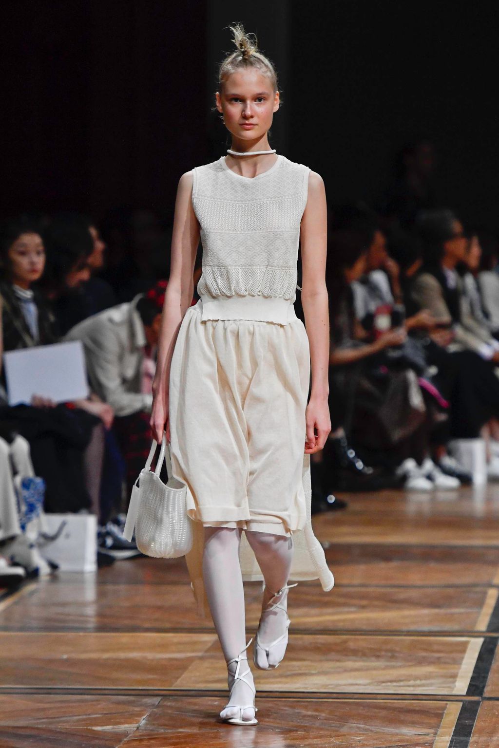 Fashion Week Paris Spring/Summer 2020 look 15 from the Beautiful People collection 女装