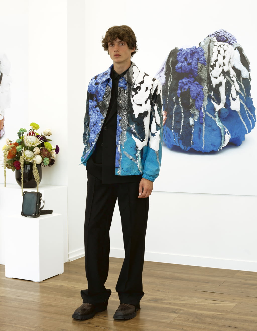 Fashion Week Paris Spring/Summer 2021 look 10 from the Berluti collection menswear