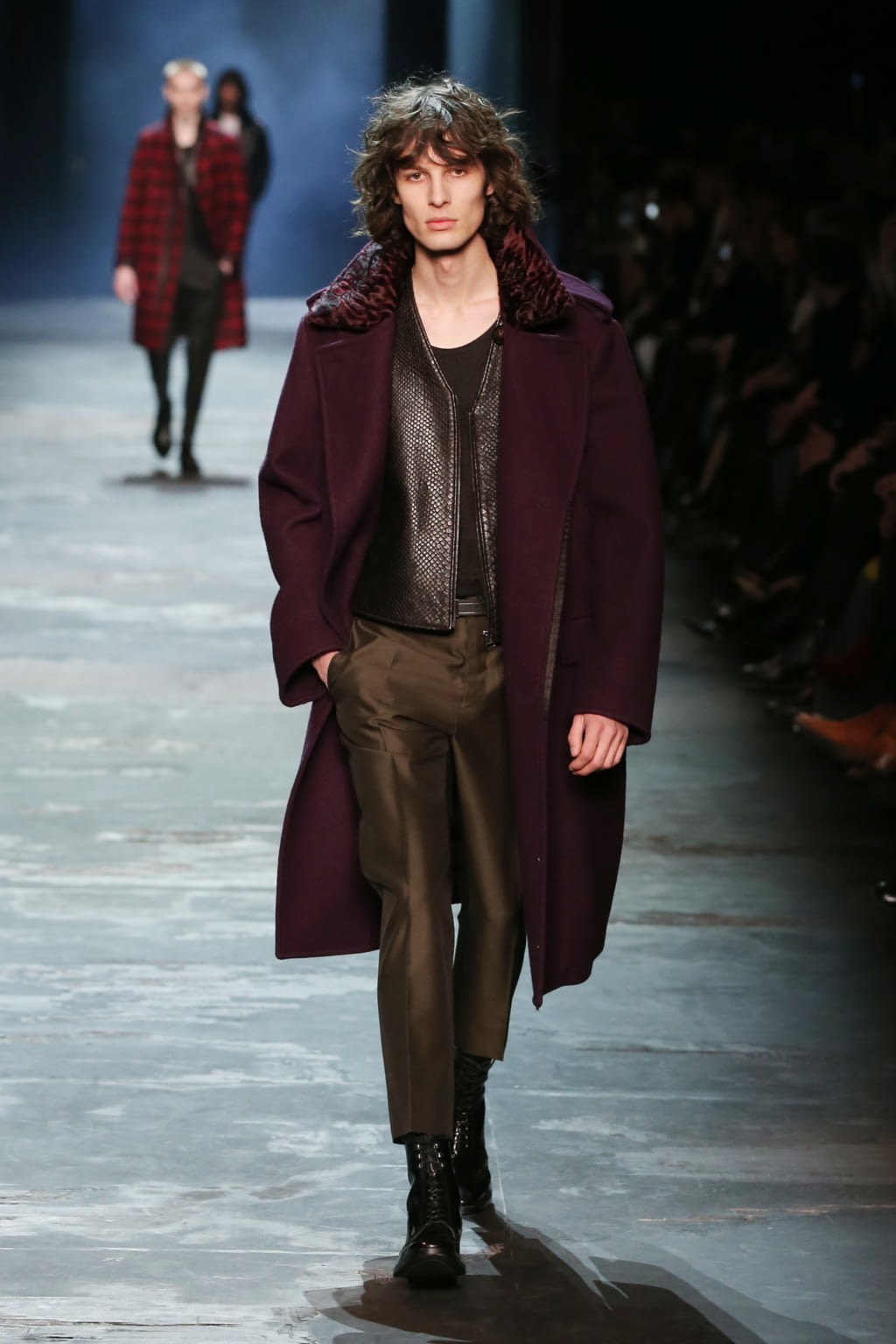 Fashion Week Paris Fall/Winter 2017 look 18 from the Berluti collection 男装
