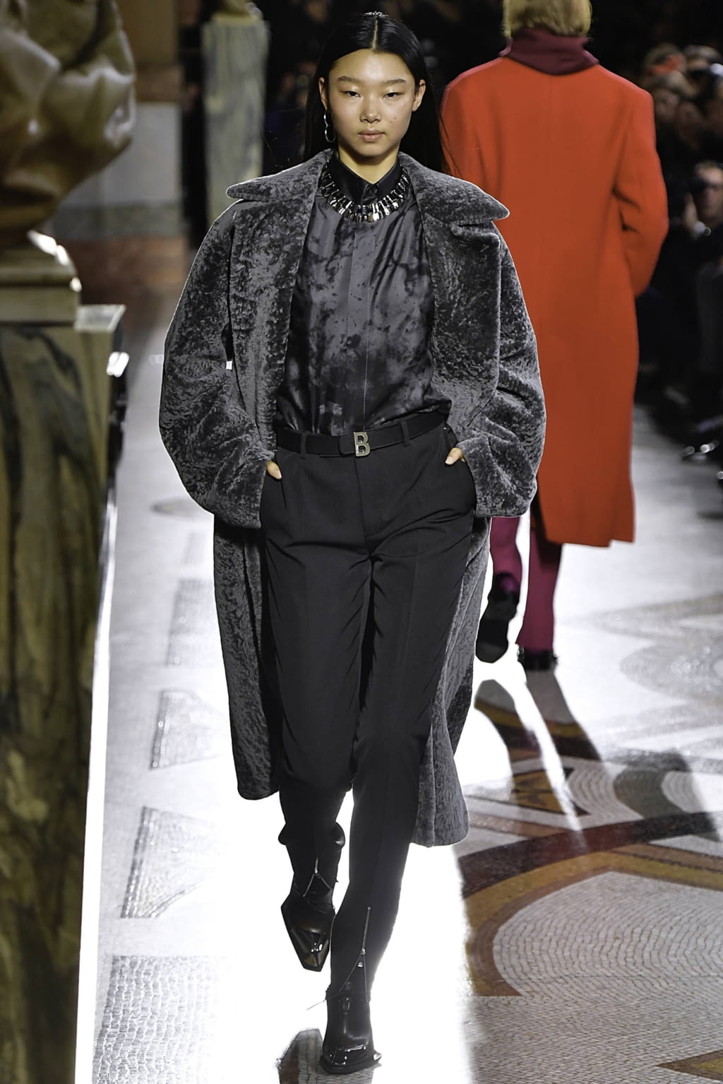 Fashion Week Paris Fall/Winter 2019 look 38 de la collection Berluti menswear