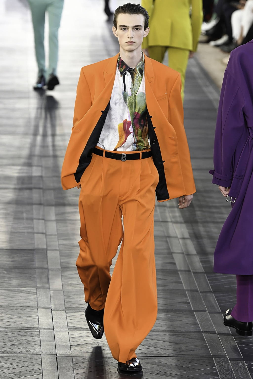Fashion Week Paris Spring/Summer 2020 look 4 from the Berluti collection 男装