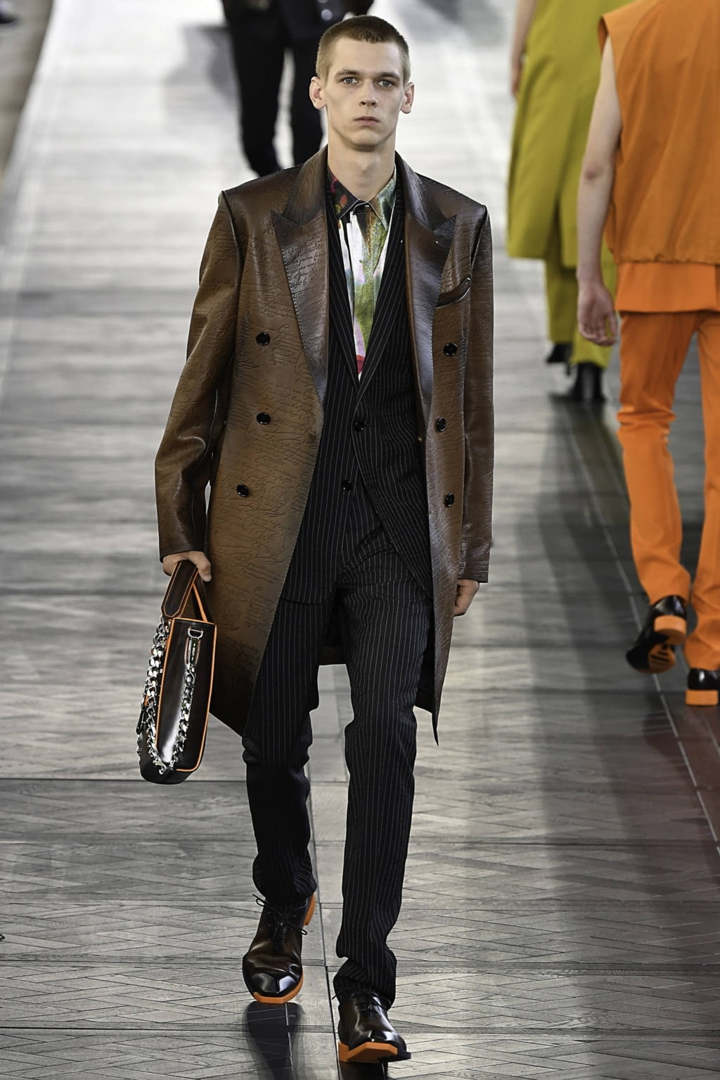 Fashion Week Paris Spring/Summer 2020 look 36 from the Berluti collection menswear