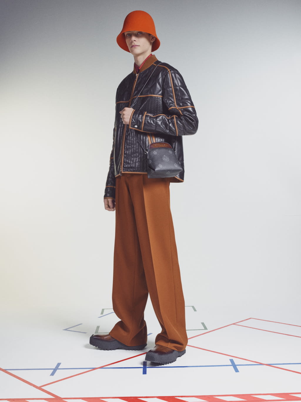 Fashion Week Paris Fall/Winter 2021 look 25 from the Berluti collection menswear