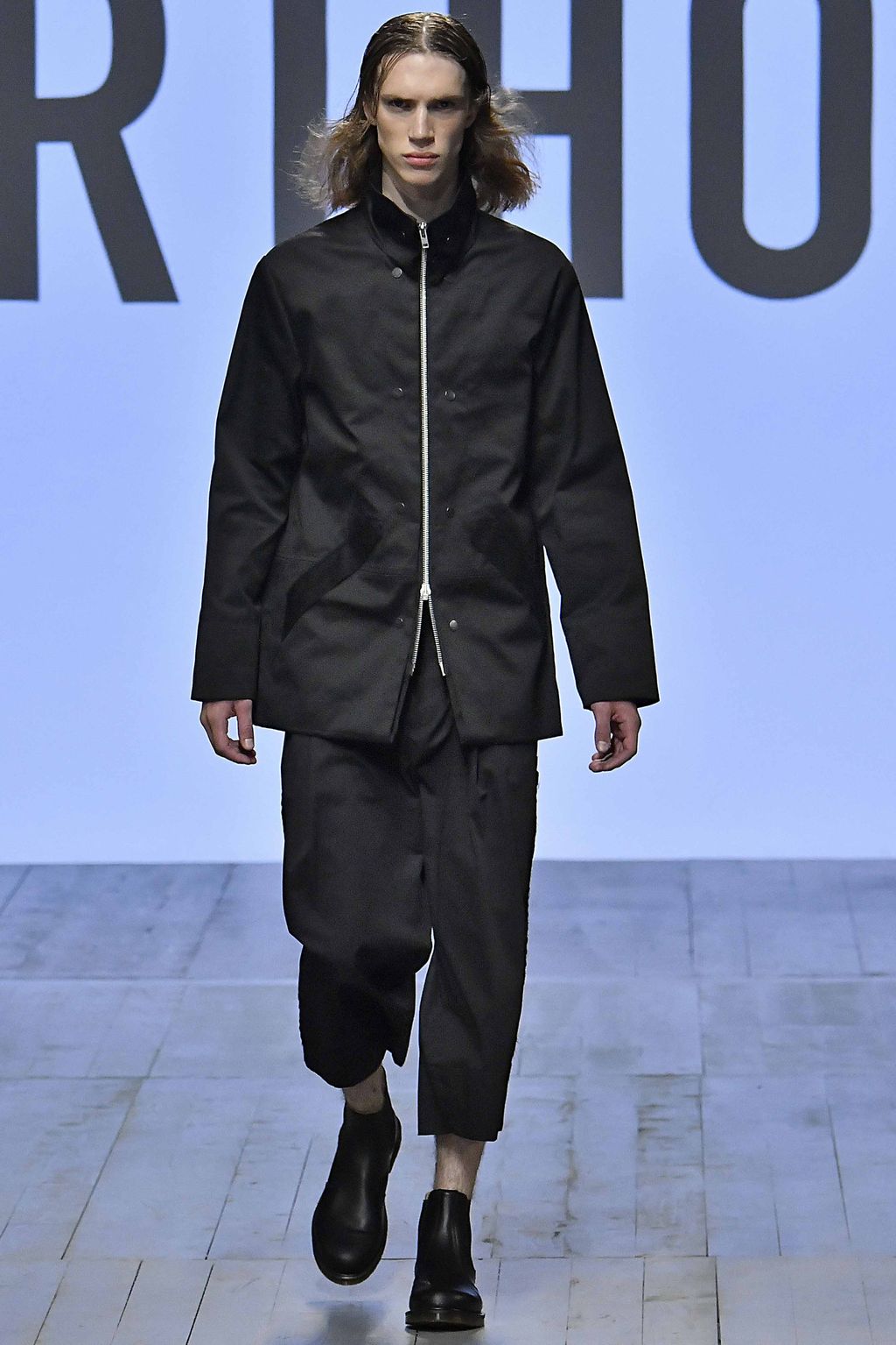 Fashion Week London Spring/Summer 2019 look 3 from the Berthold collection menswear