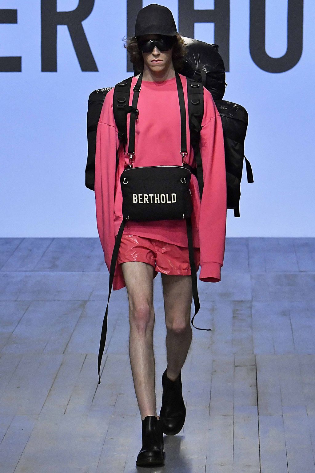 Fashion Week London Spring/Summer 2019 look 9 from the Berthold collection 男装
