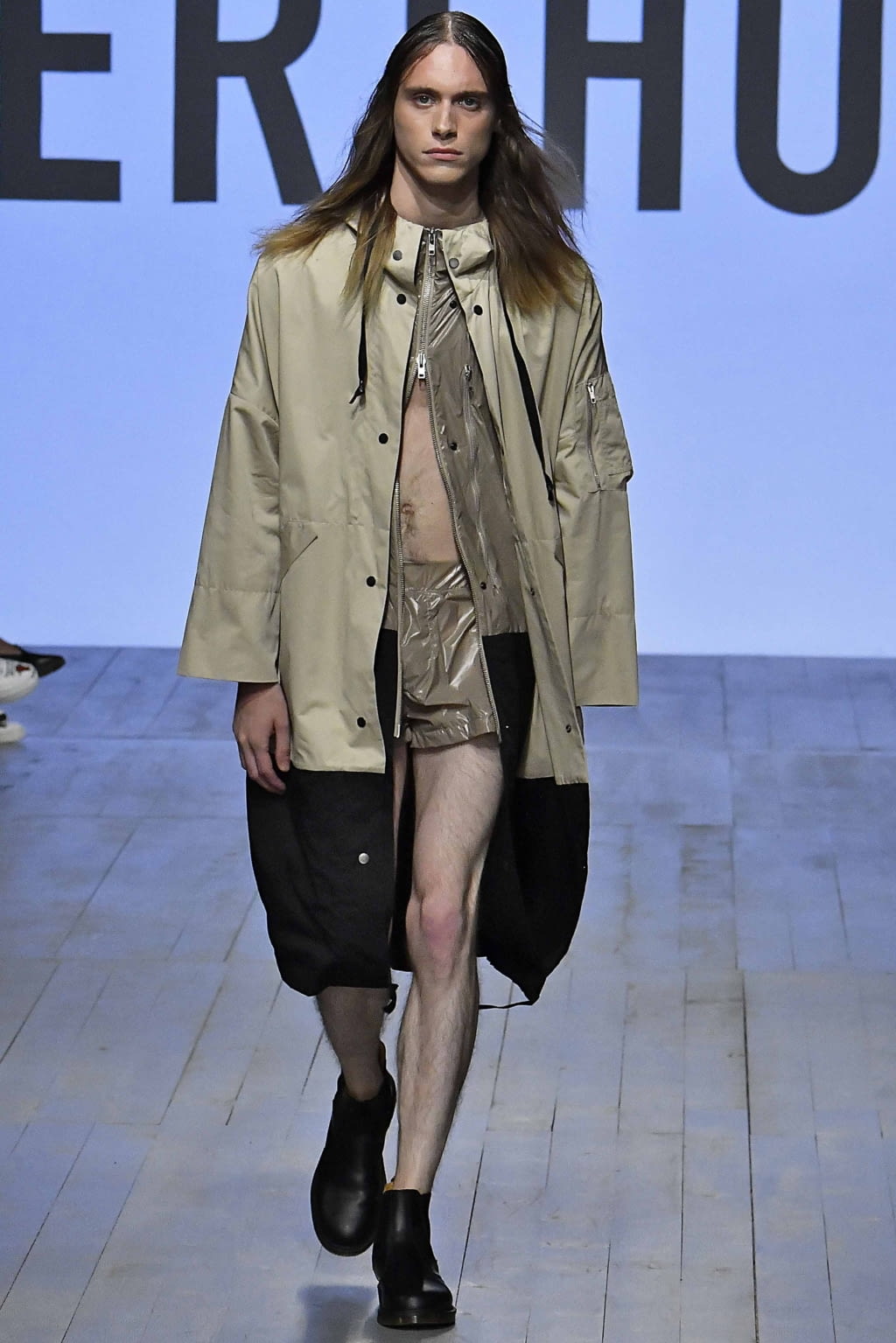 Fashion Week London Spring/Summer 2019 look 19 from the Berthold collection 男装