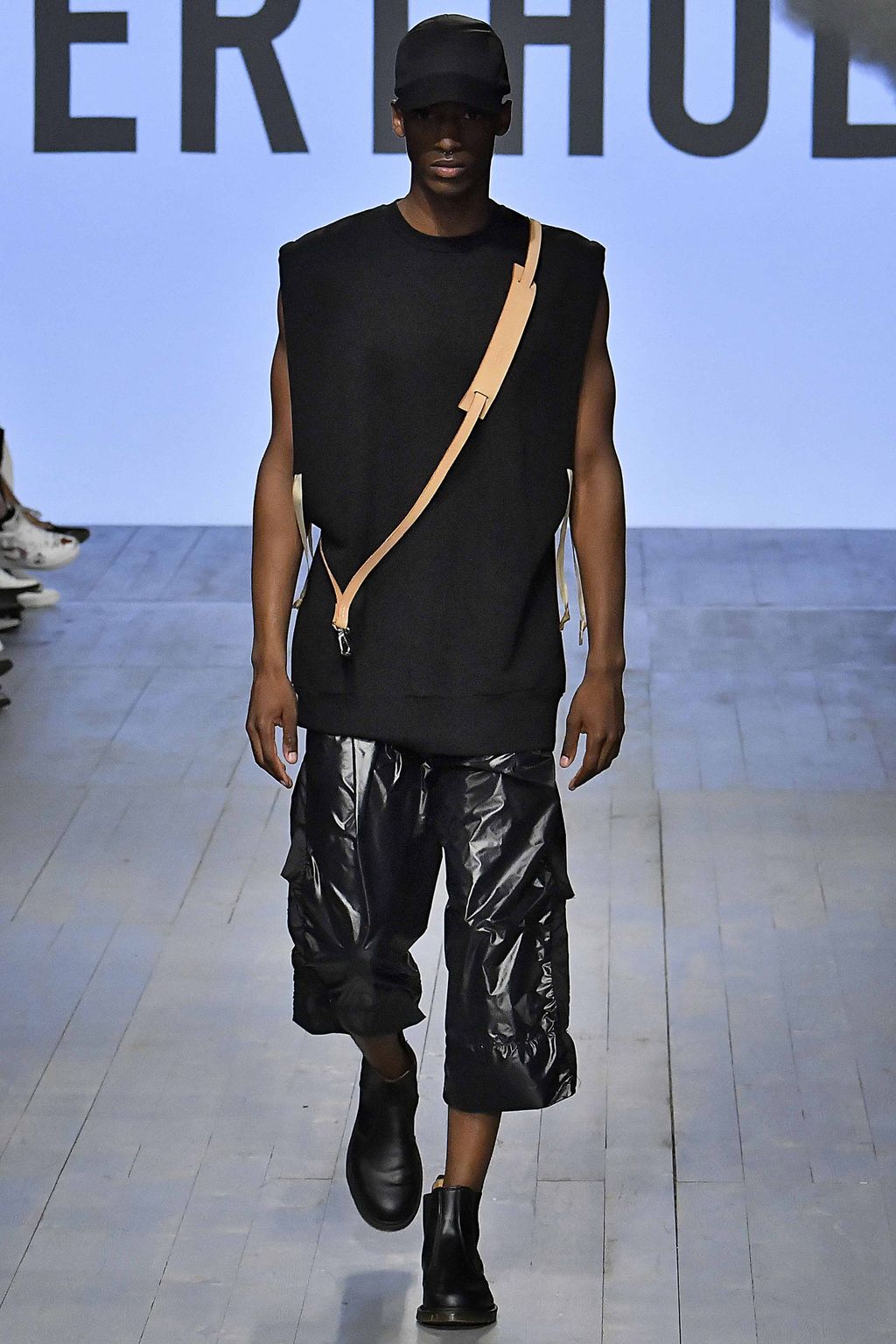 Fashion Week London Spring/Summer 2019 look 22 from the Berthold collection 男装