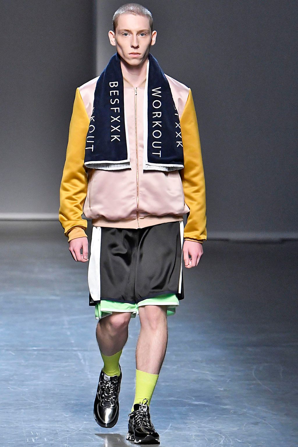 Fashion Week Milan Spring/Summer 2019 look 3 from the Besfxxk collection menswear