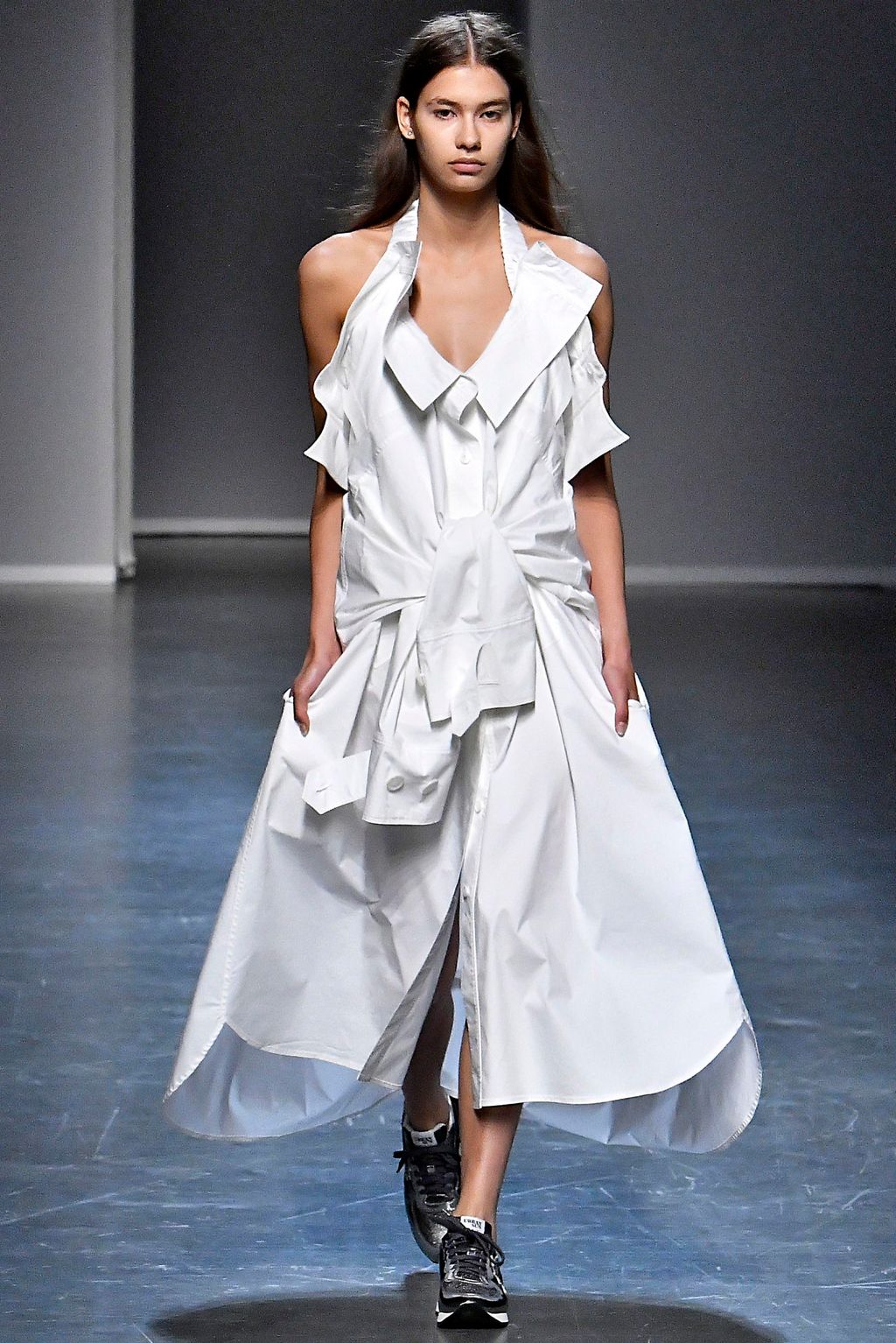 Fashion Week Milan Spring/Summer 2019 look 15 de la collection Besfxxk menswear