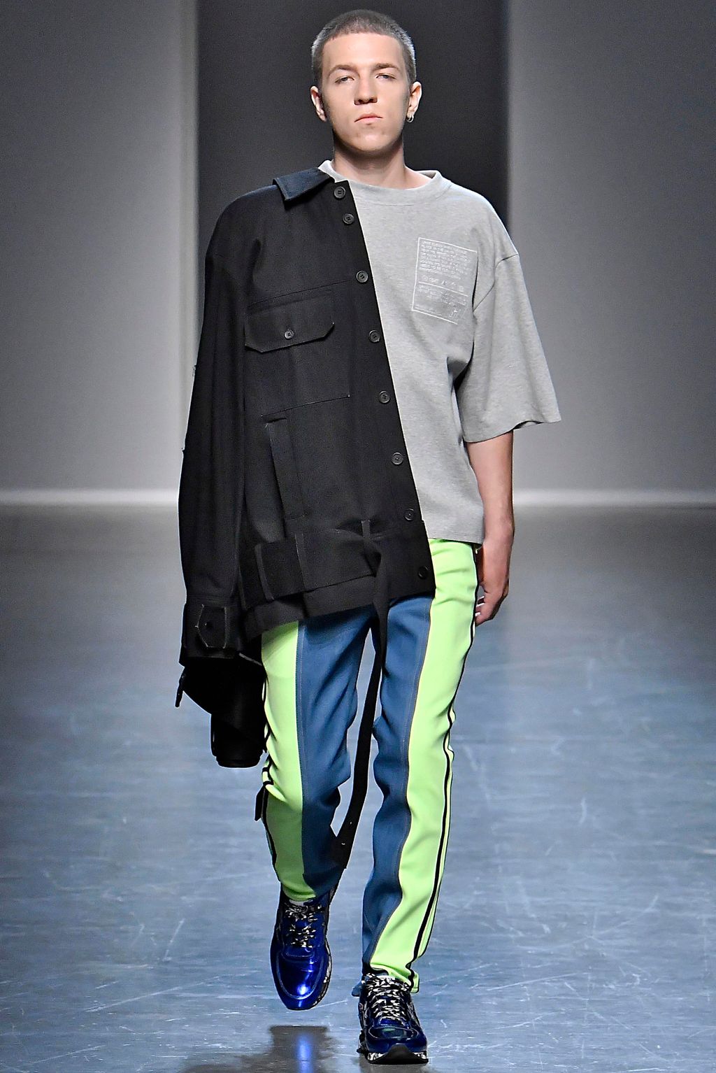 Fashion Week Milan Spring/Summer 2019 look 20 from the Besfxxk collection menswear
