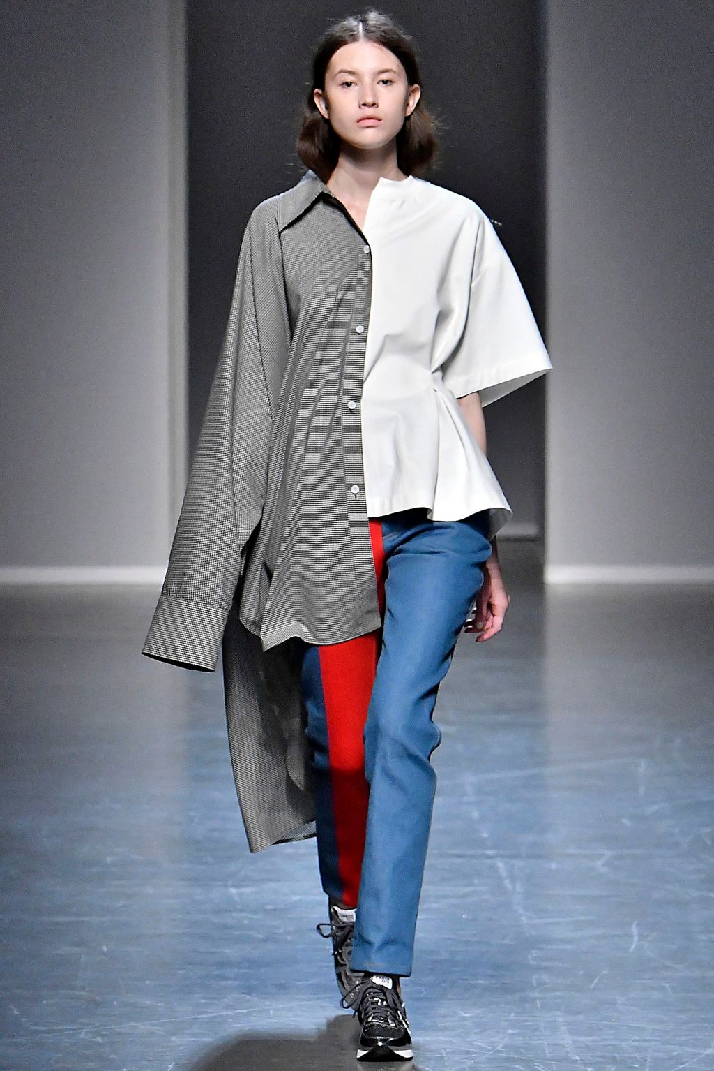 Fashion Week Milan Spring/Summer 2019 look 21 de la collection Besfxxk menswear