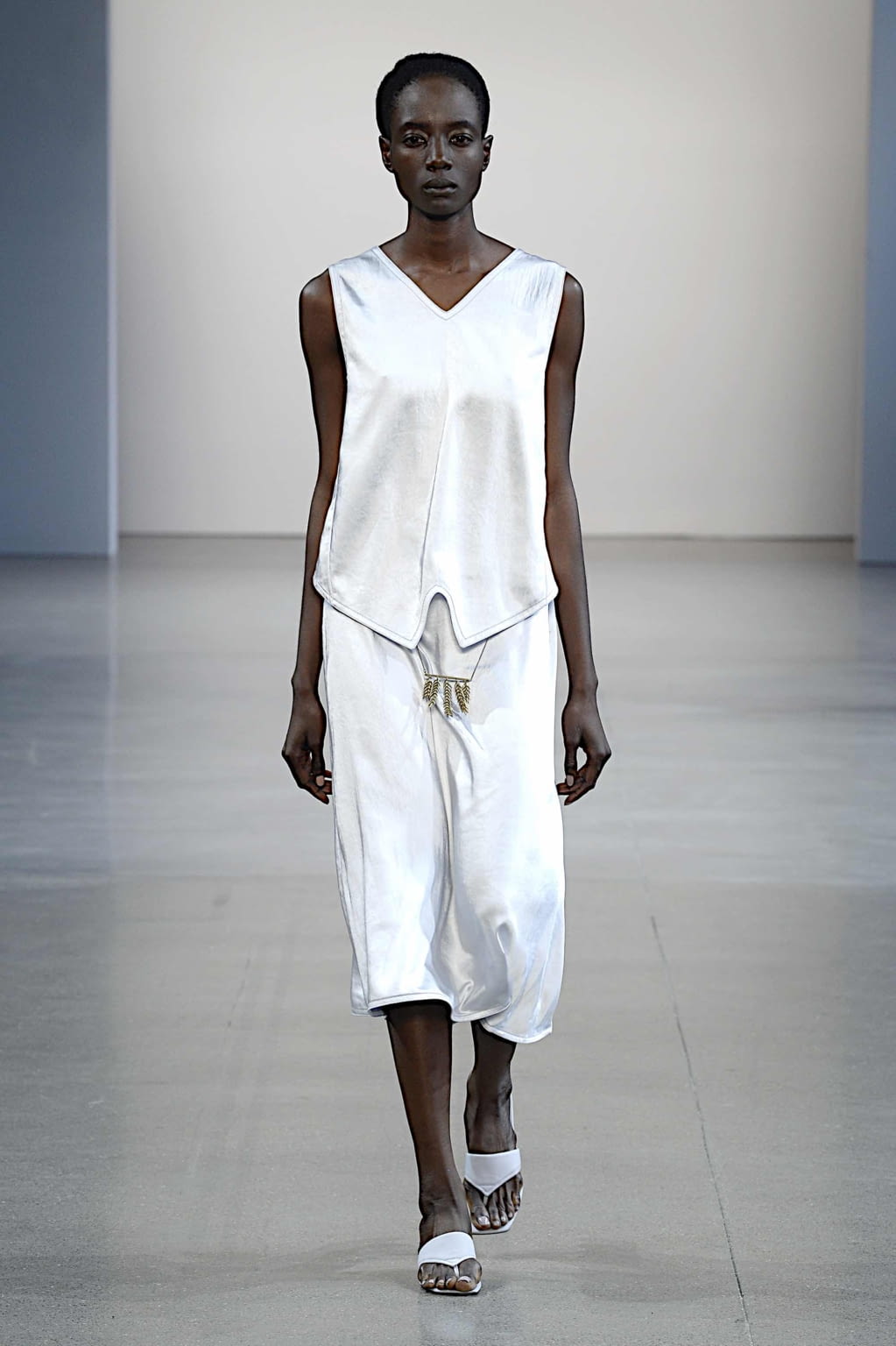 Fashion Week New York Spring/Summer 2020 look 19 from the Bevza collection womenswear