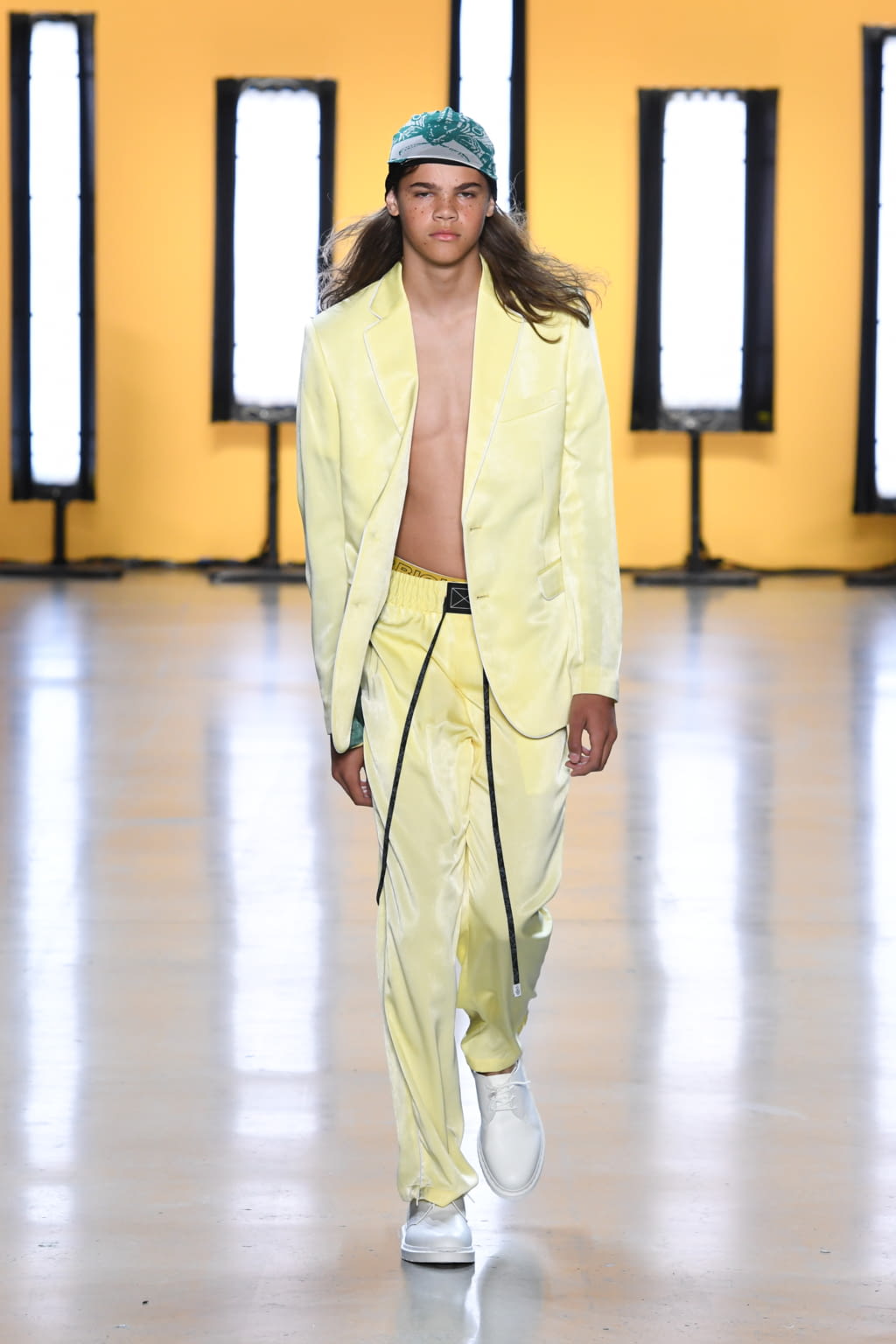 Fashion Week New York Spring/Summer 2020 look 17 de la collection Dirty Pineapple womenswear