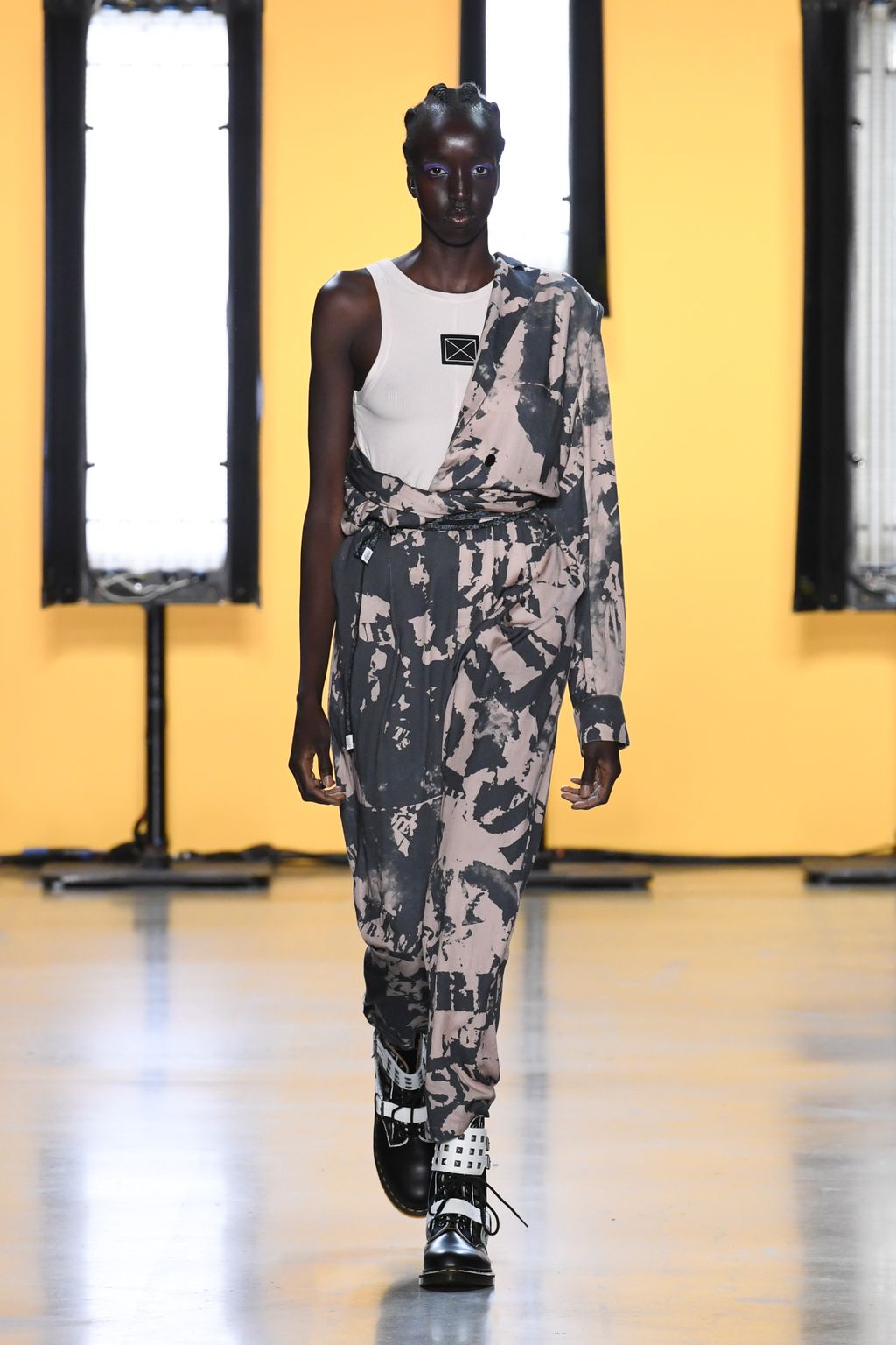 Fashion Week New York Spring/Summer 2020 look 26 from the Dirty Pineapple collection womenswear