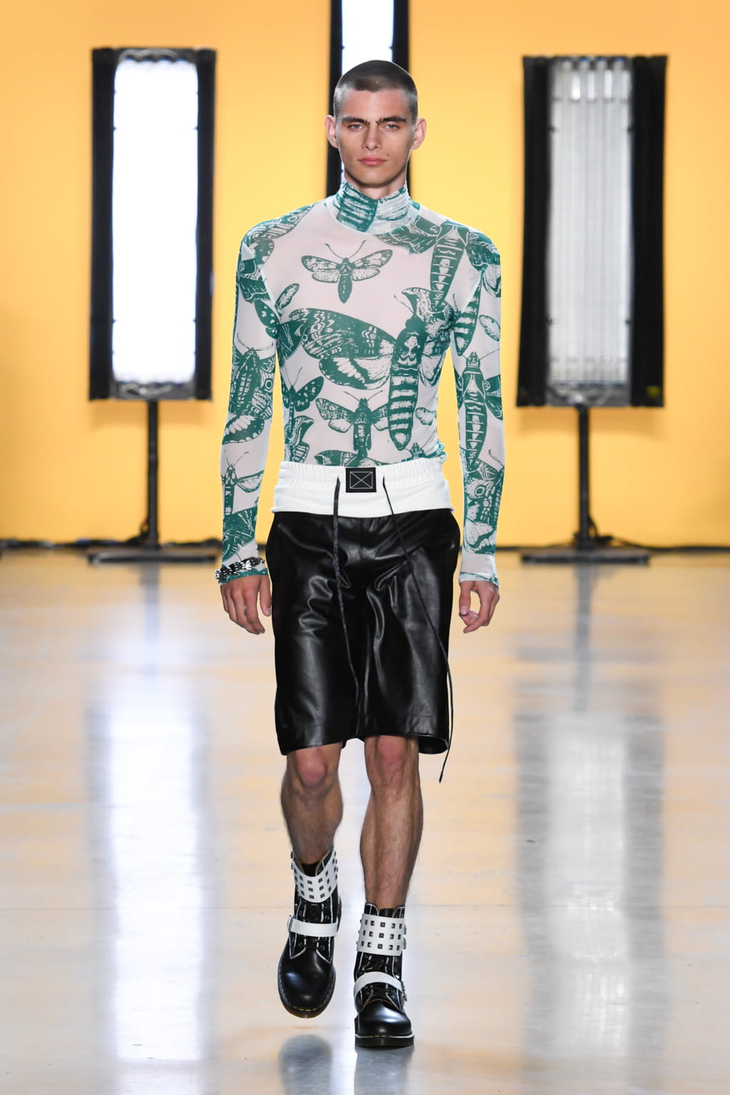 Fashion Week New York Spring/Summer 2020 look 35 from the Dirty Pineapple collection womenswear