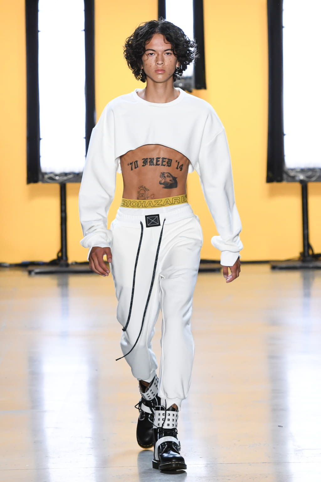 Fashion Week New York Spring/Summer 2020 look 36 from the Dirty Pineapple collection womenswear