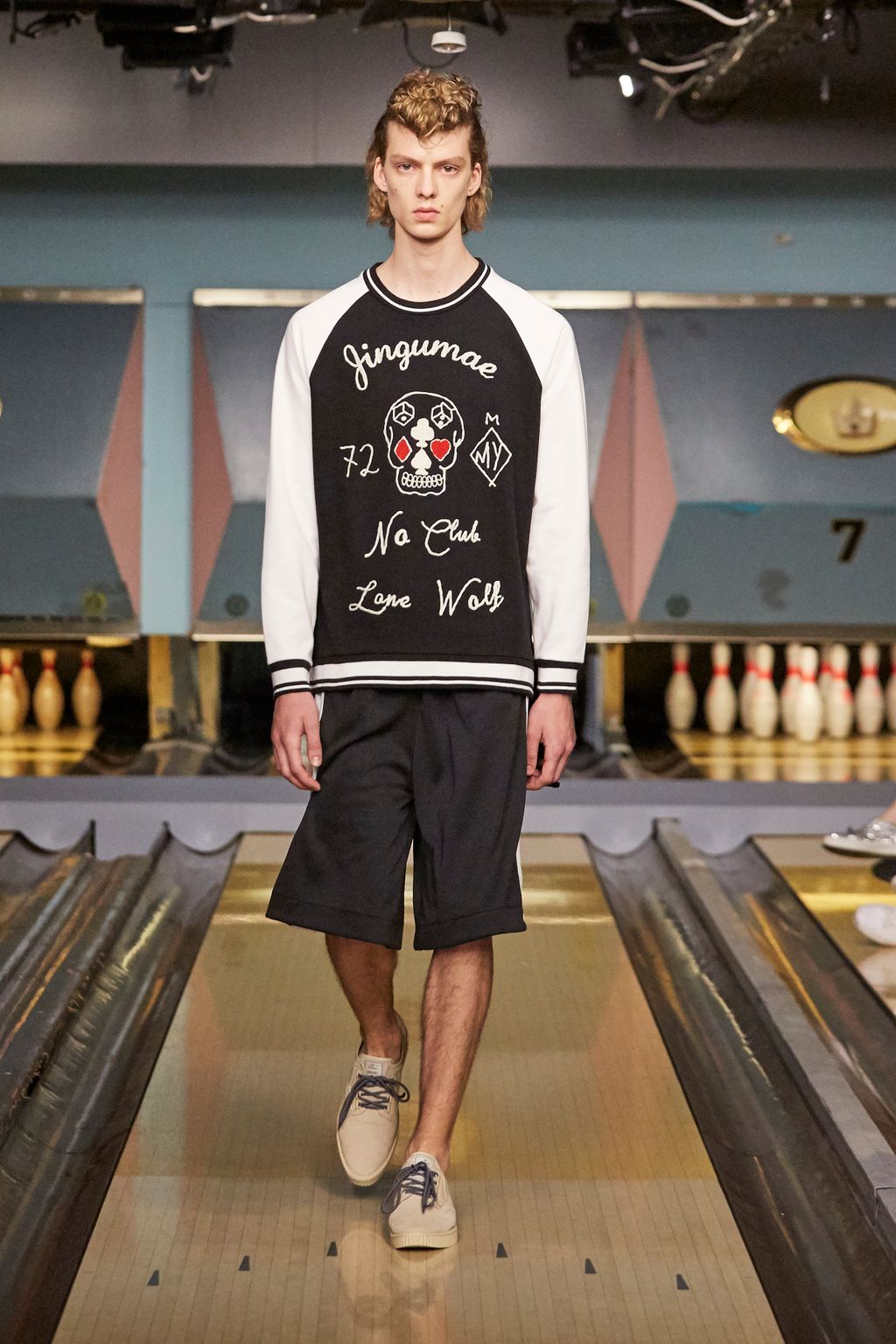 Fashion Week London Spring/Summer 2017 look 29 from the Miharayasuhiro collection menswear