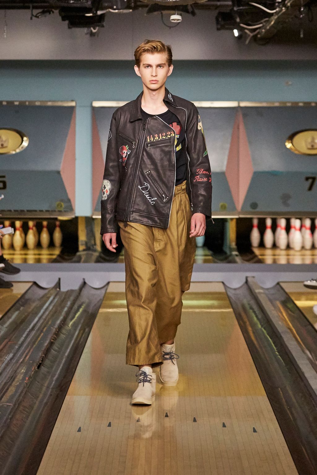 Fashion Week London Spring/Summer 2017 look 30 from the Miharayasuhiro collection menswear