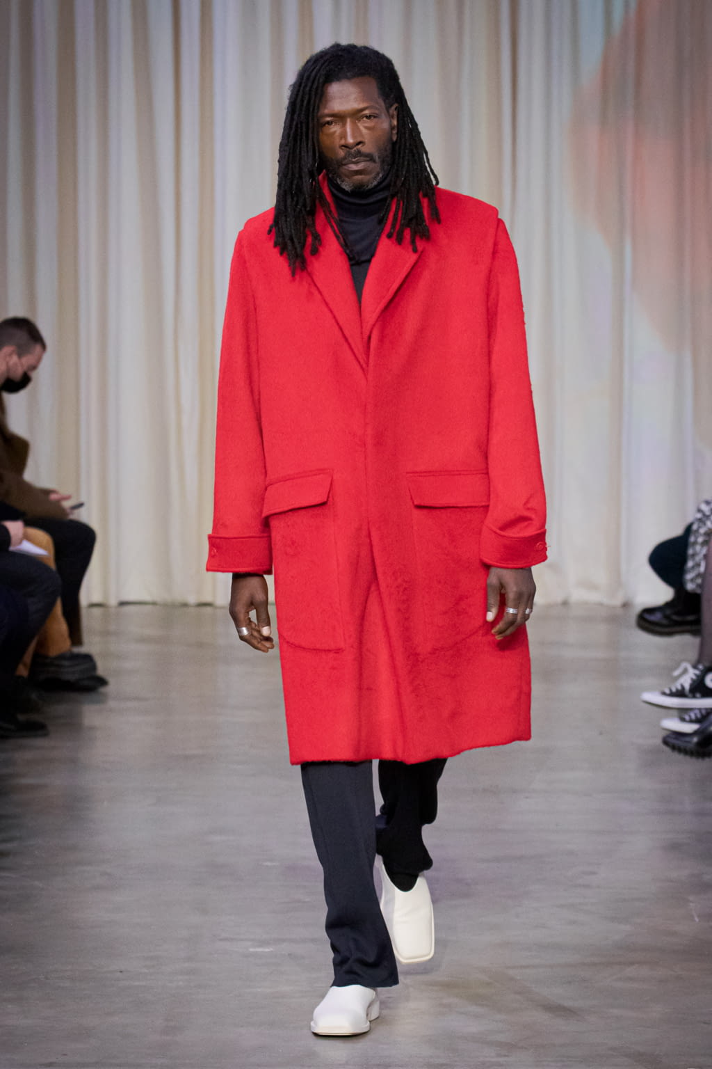 Fashion Week Paris Fall/Winter 2022 look 19 from the Bianca Saunders collection menswear